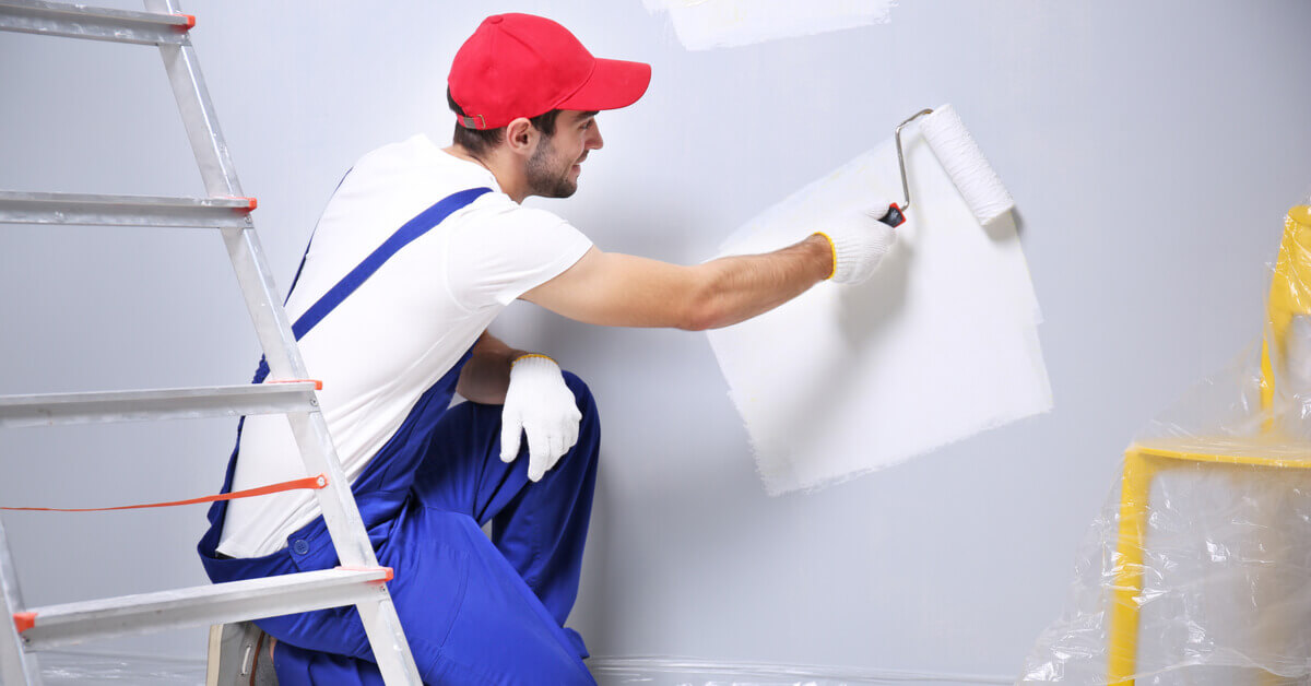 Preparing interior walls before painting a Brisbane home